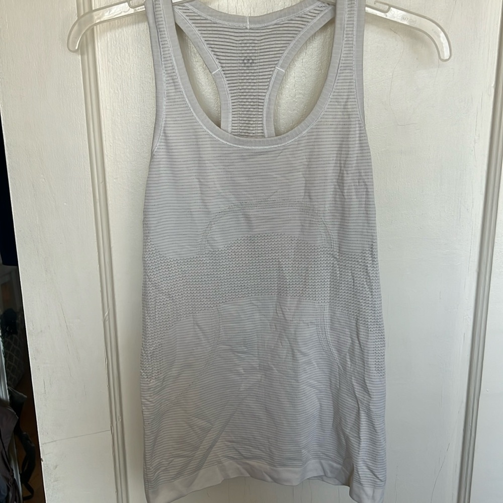 Lululemon Women's Swiftly Tank Size 4